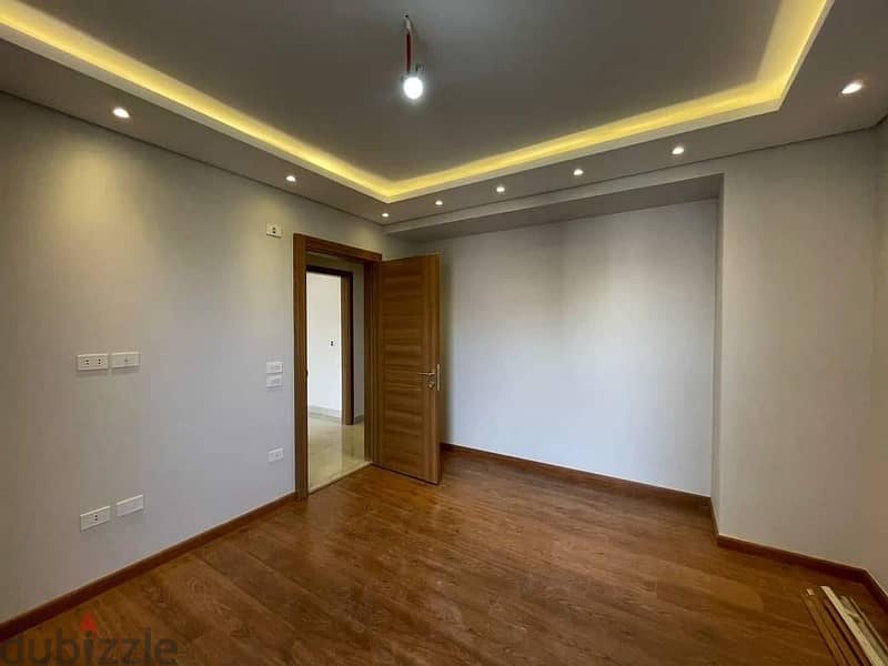 Duplex 220 meters with garden for sale in Creek Town Compound with installments over 7 years from Al Cazar 6
