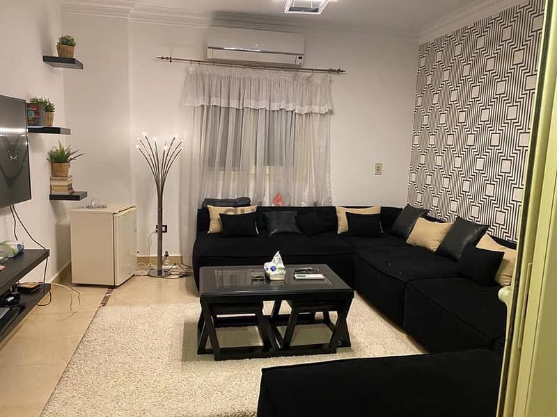 Two-bedroom apartment at old prices with only a down payment of 400,000 and installments over 7 years. 8