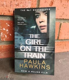 THE GIRL ON THE TRAIN BOOK