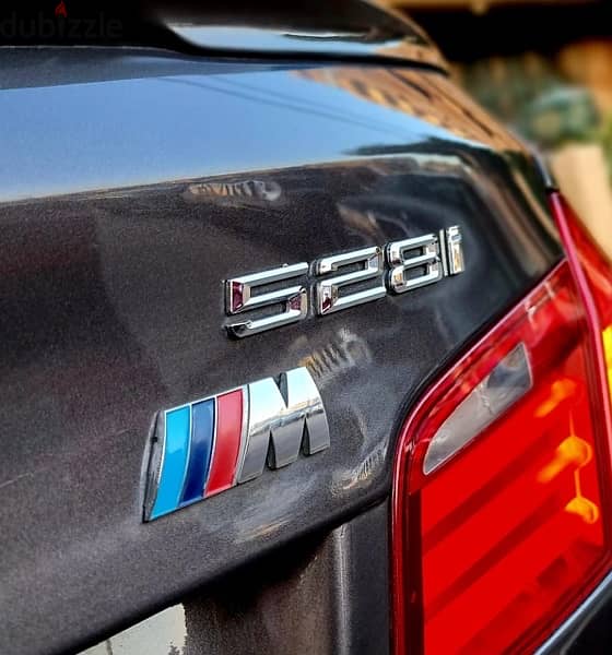 BMW 528i M Sport 2012 6
