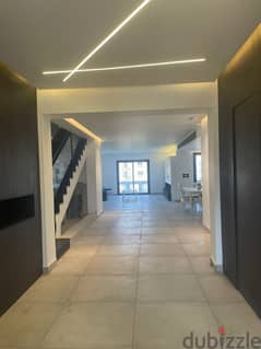 Mountain View Hyde Park I villa Roof corner 305m For Sale Fully finished Delivered