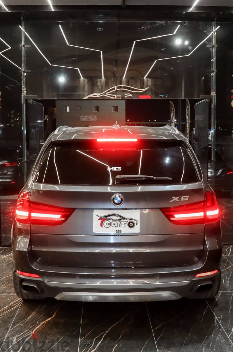 BMW X5موديل 2015-XDrive50i 6
