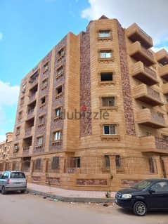 Apartment for sale, ground floor, garden, in Al-Fardous, in front of Dreamland, 6th of October