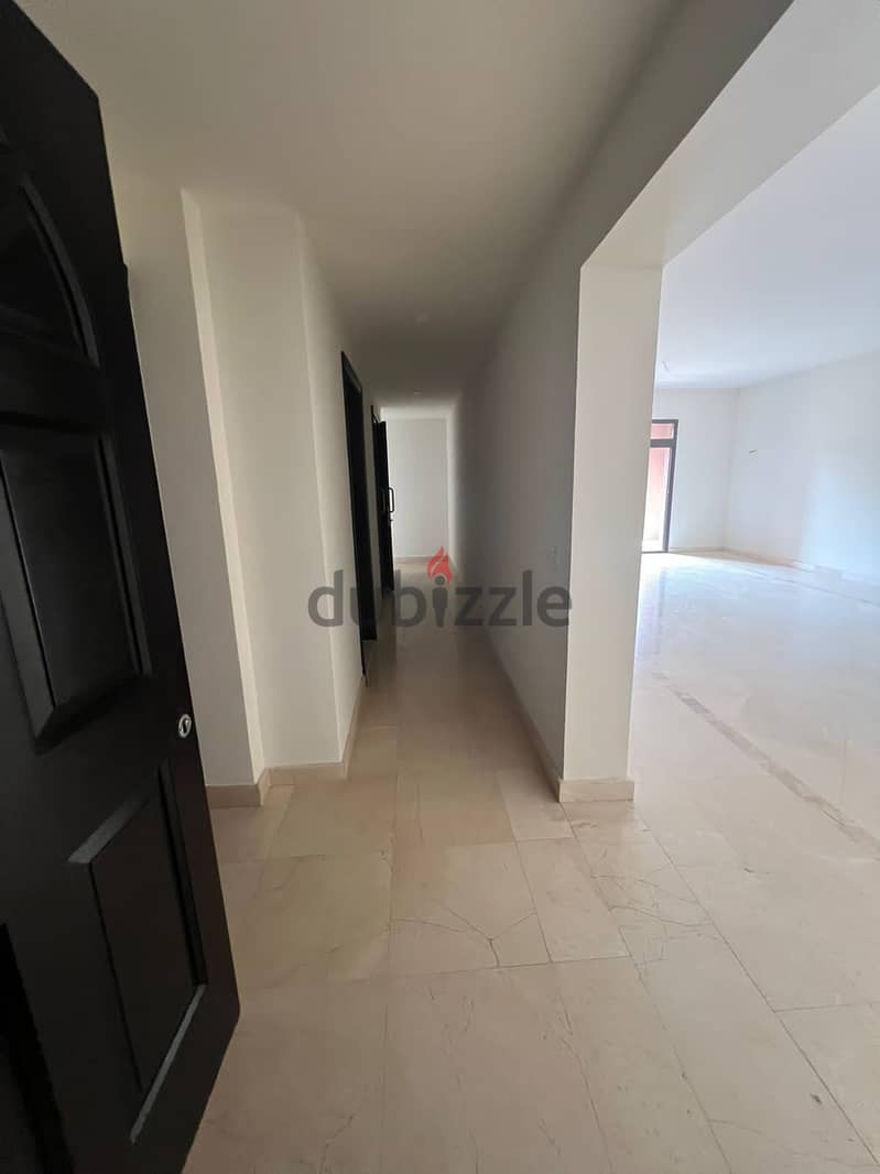 amazing apartment 200m 3 bedrooms with AC's and kitchen in mivida - landscape view 4