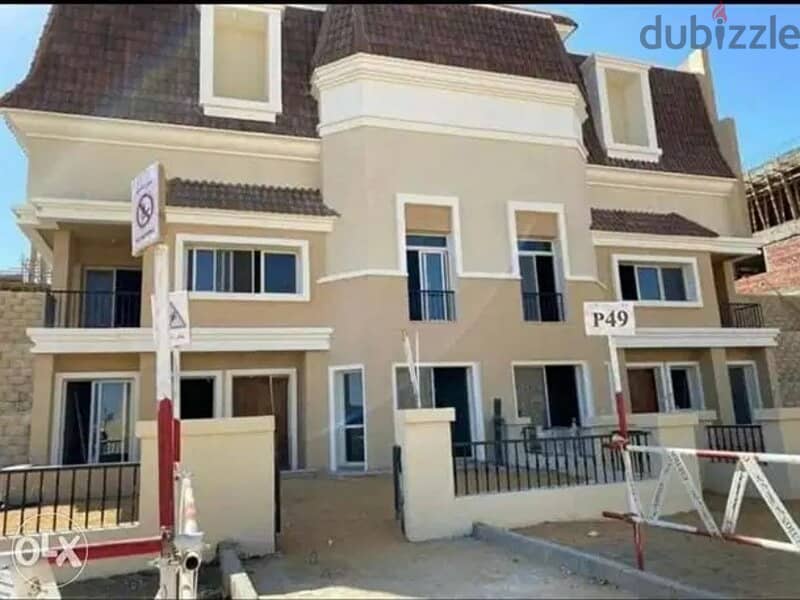 S villa for sale, 5-room corner corner, Saray, New Cairo, next to Madinaty, on the Suez Road, in installments over 8 years, with a 120% discount 10