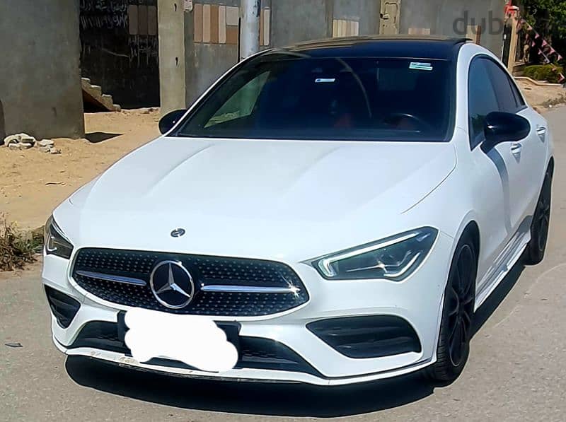 CLA 200 AMG night package fully loaded 4