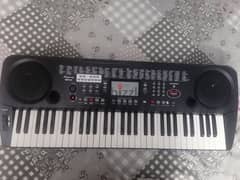 Electronic Keyboard Ringway TB810A