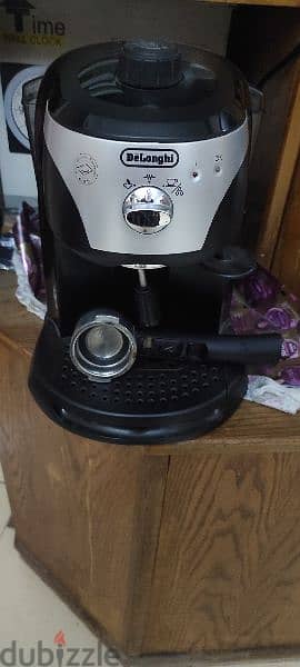 ماكينة تحضير قهوة اسبريسو  Delonghi EC221 2