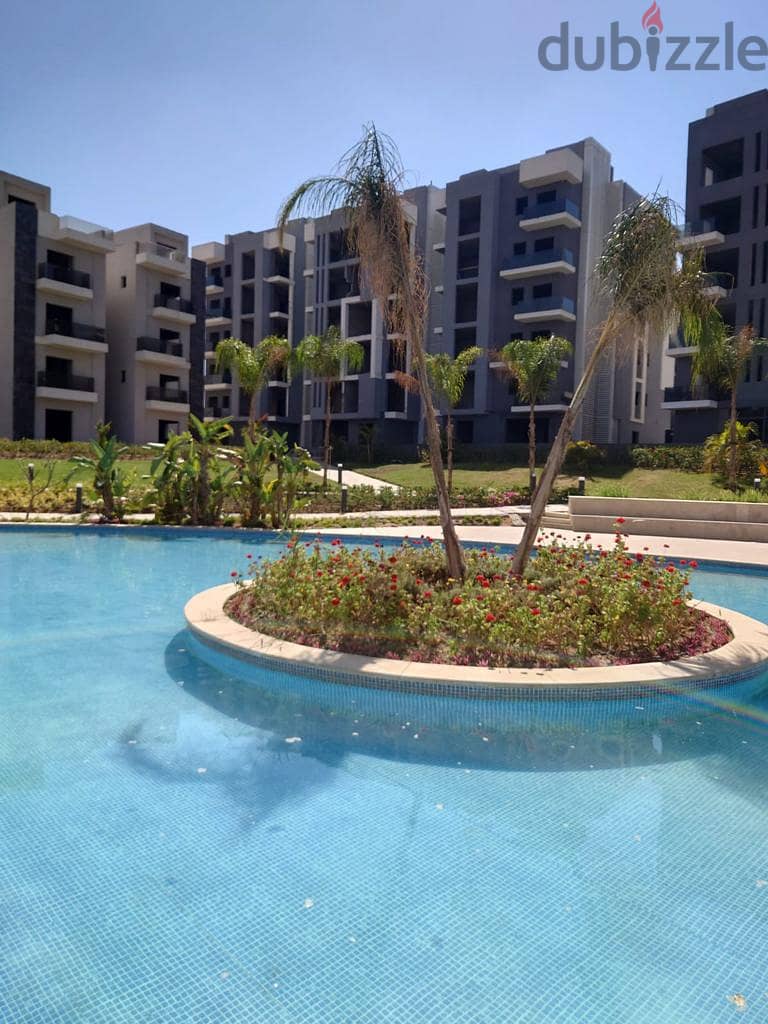Receive immediately in the best location on October 6, 3 rooms with a pool view in Sun Capital Compound 11