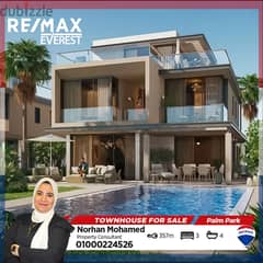 Resale fully finished townhouse in palm parks