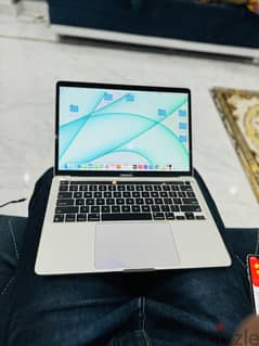 Apple MacBook Pro (13-inch, 2020) M1 chip 