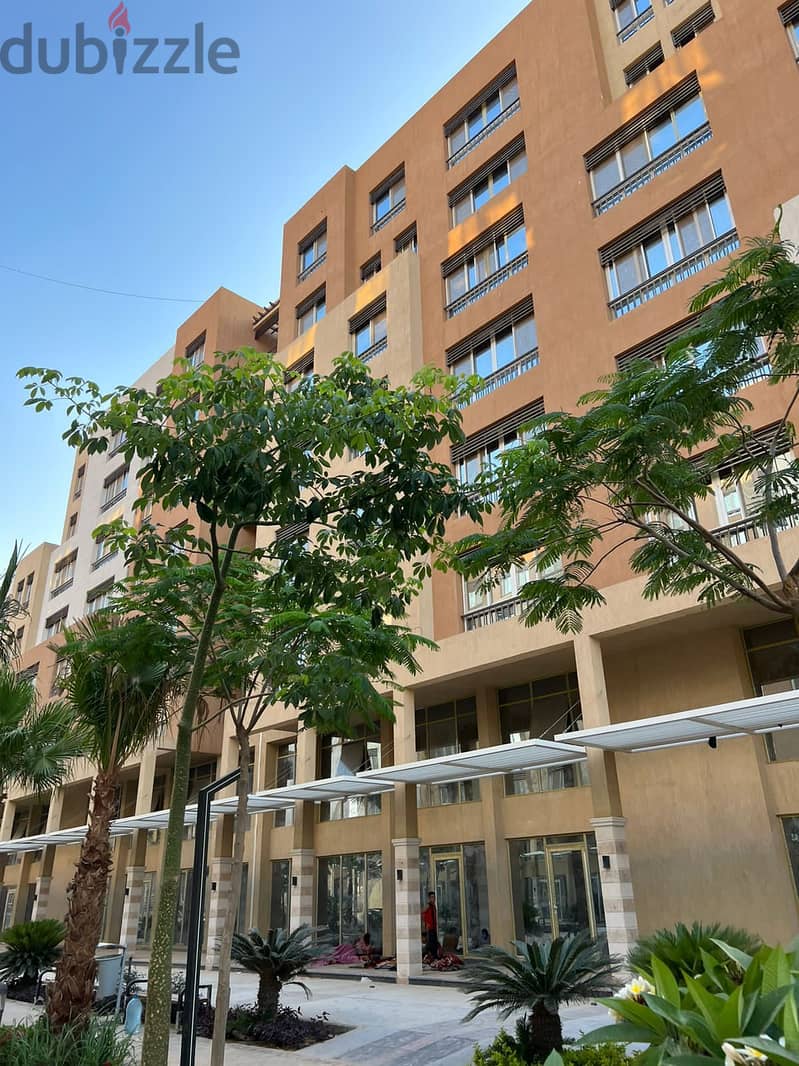 Apartment for sale 3 bedrooms ready to move fully finished, with a down payment of 420 thousand, in Al Maqsad Compound 2