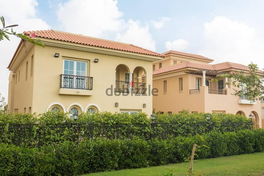 (Lowest price) townhouse for sale in Hyde Park, Fifth Settlement 3