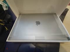 macbook air 2020 m1 for sale like new
