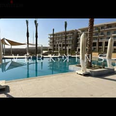 شقة تطل على حمام سباحة اب تاون كايرو فورتين جولف 160 متر مربع للبيع Uptown cairo