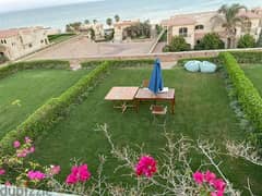 ready to move with installments, chalet for sale in Ain Sokhna, La Vista Village, minutes from Porto Sokhna, 3 rooms on the sea, fully finished