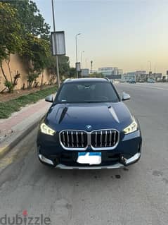 BMW 2023 X1 مالك أول ضمان الوكيل كسر زيرو صيانة مجانية