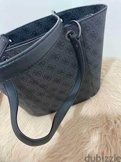 guess bag