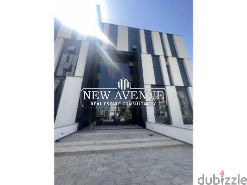 Admin office 130m for rent prime location in Hyde Park 2