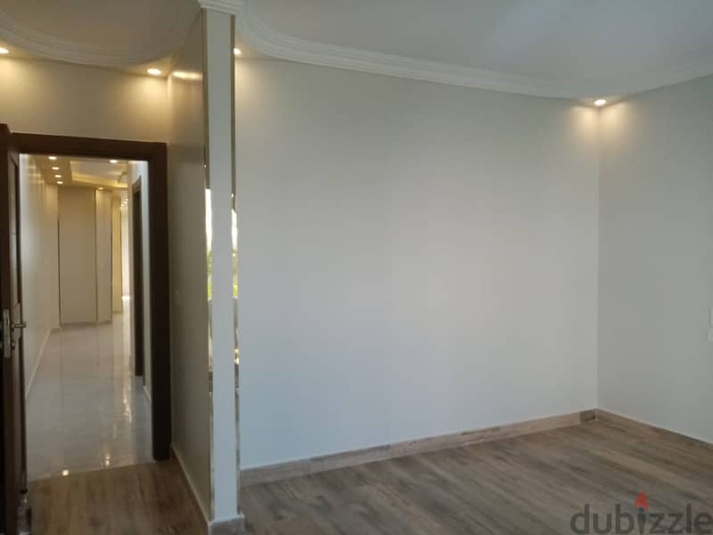 Apartment 133m For Sale In Mountain View Hyde Park Delivery now Prime Location 5