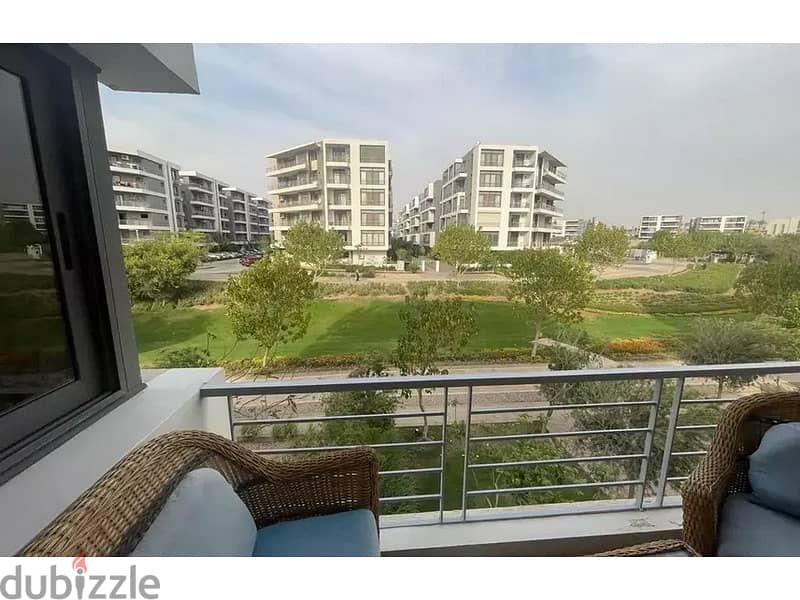 3-bedroom apartment for sale at the old price for quick sale, with a down payment of 600,000 in Taj City, Fifth Settlement 14