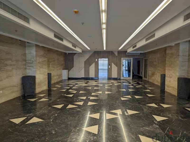 Office for rent fully finished + AC, a very prime location near to Mall of Arabia 1