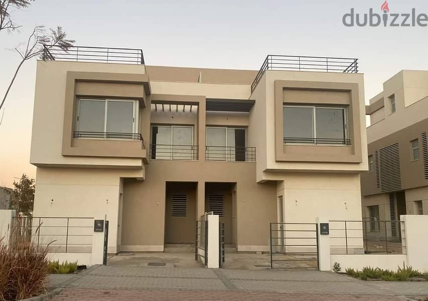Very Unique Family House Type G, semi-finished, Bahary, 250 sqm + 145 sqm, open space for sale in Palm Hills New Cairo Compound 18