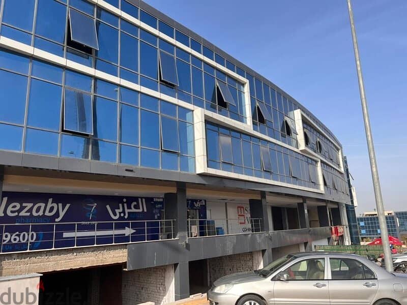 For investors  own a clinic 71M finished  on a main street in Sheikh Zayed, a minute from Saudi 3