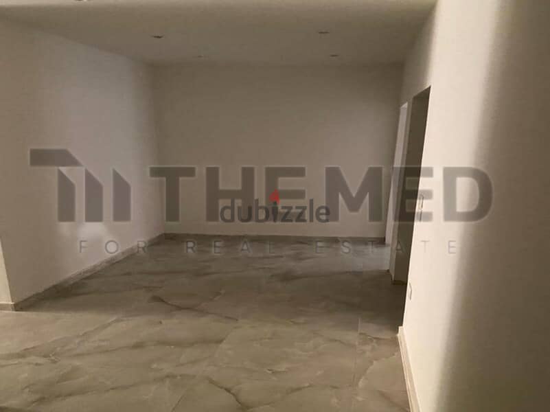 Apartment for sale, ground floor, with garden, prime location, in the Ninth District, Sheikh Zayed 6