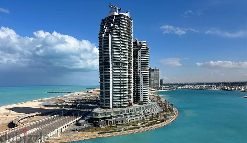 200 sqm hotel apartments for sale, delivery soon, 3 rooms, fully finished, in New Alamein Towers 2