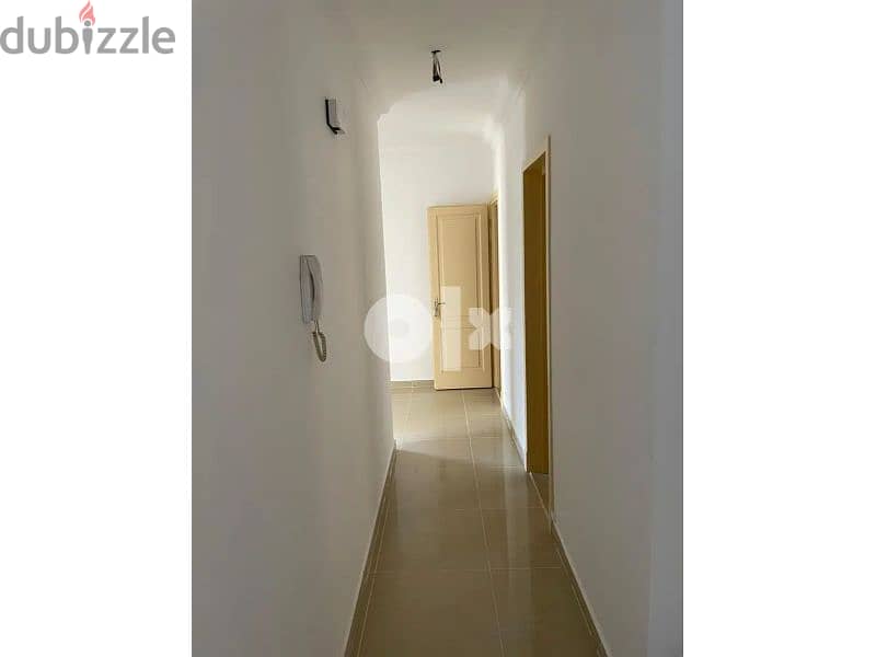 An incredible opportunity! Apartment for sale in Madinaty, 155 square meters, located near amenities in B8. 5