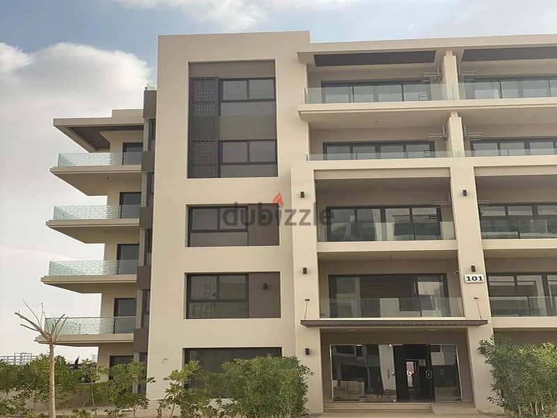 Apartment for sale, fully finished, in the Fifth Settlement, in The Address East Compound Ready To Move A distinctive view of the landscape 4