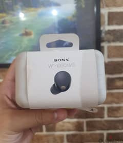 Sony wf-1000xm5 like new