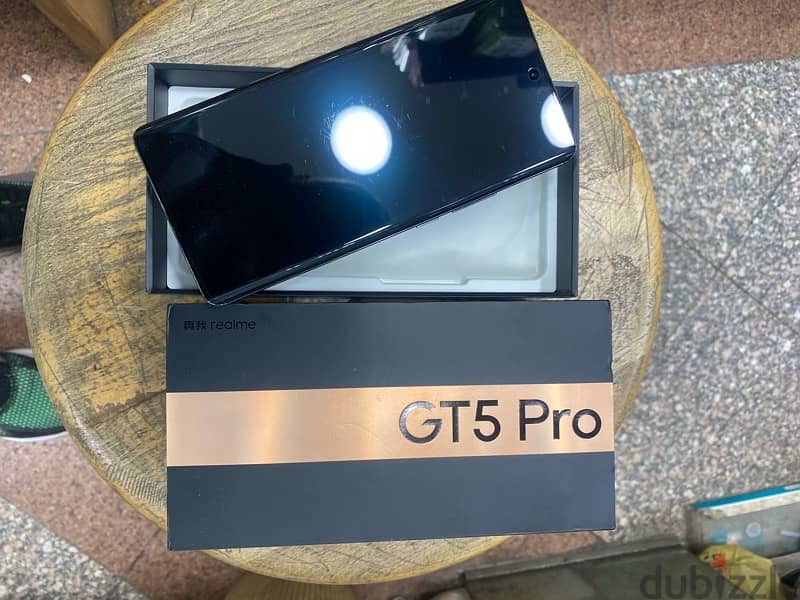 Realmi GT5 Pro dual sim 1TB Black جديد 1