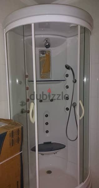 jacuzzi shower room - غرفة جاكوزي 0