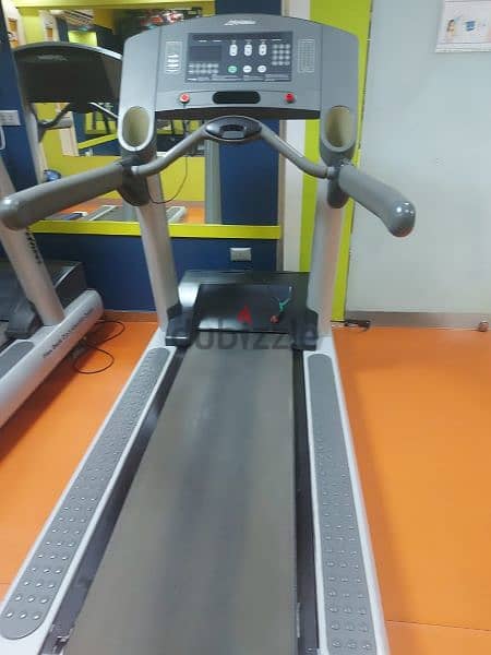 lifefitness treadmill 2