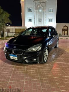للبيع BMW 2015  فبريكا بالكامل i218 بسعر مميز