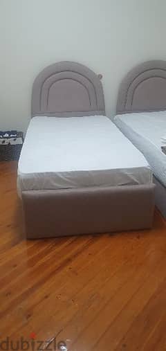 ٢ سرير مفرد بسعر التكلفة