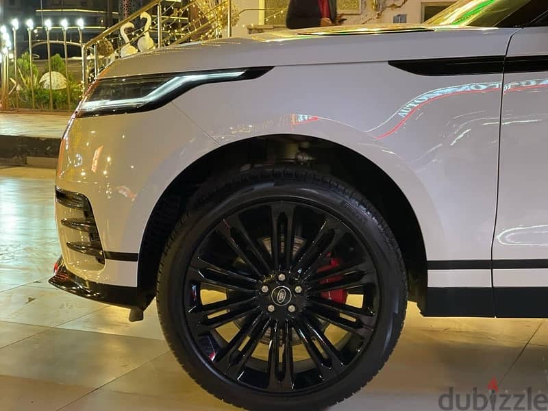 Land Rover Velar 2024 1