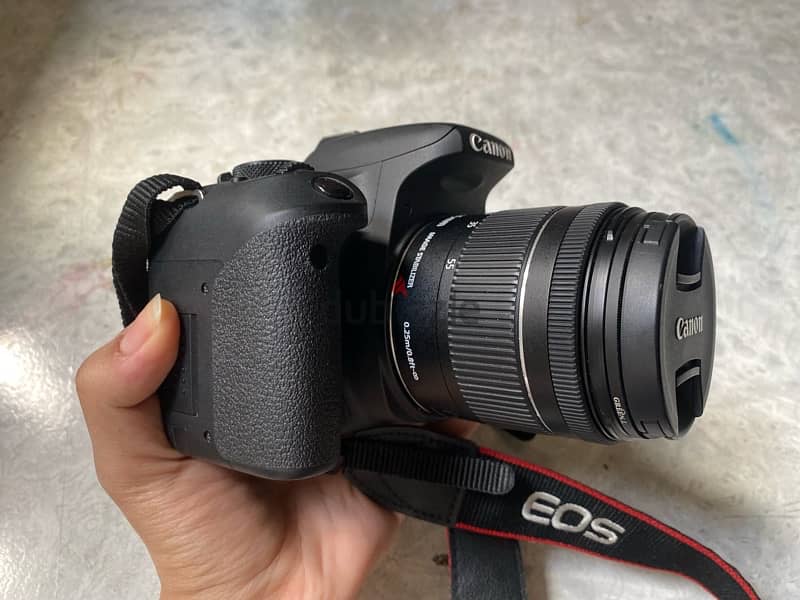 camera canon 800D used as new 5