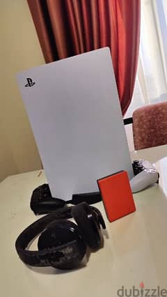 PS5 + 2 Controllers + Hard 4TB + Sony headset + Plus account