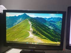 Samsung computer monitor شاشه سامسونج ١٦ انش 0
