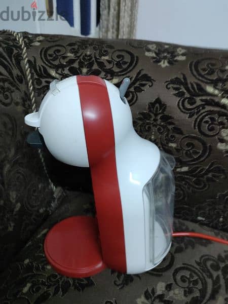 NESCAFE Dolce Gusto machine 4