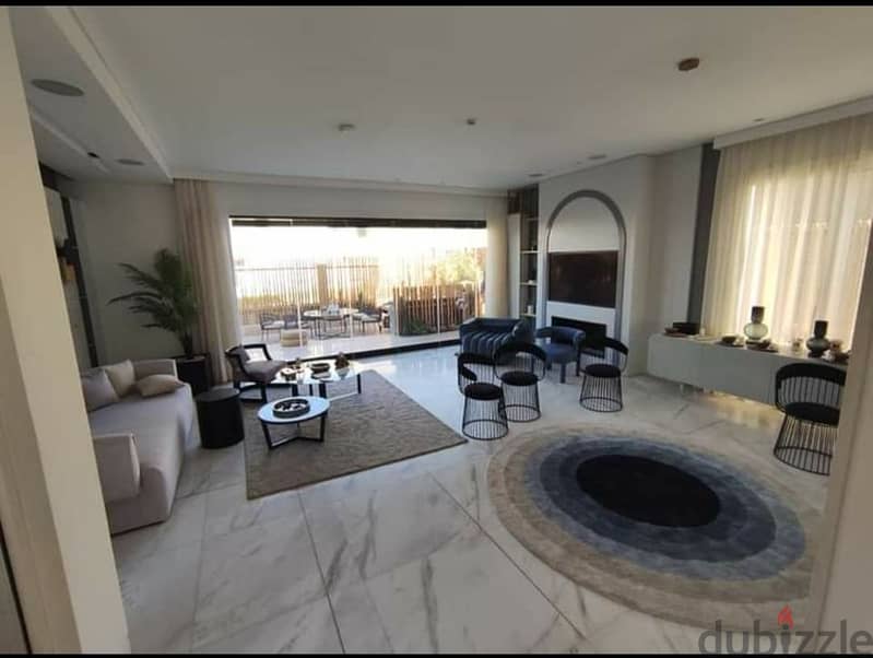 Apartment for sale in a prime location in October - super luxurious finishing 1