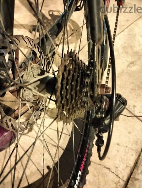 MOUNTAIN BIKE, 7 GEARS, PERFECT CONDITION 2