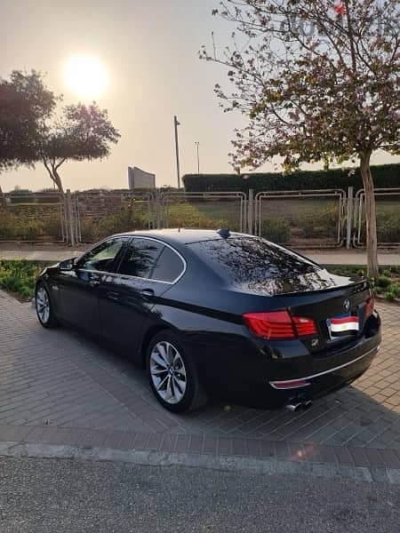 BMW 528i luxury الوحيده 2017بمصر 2