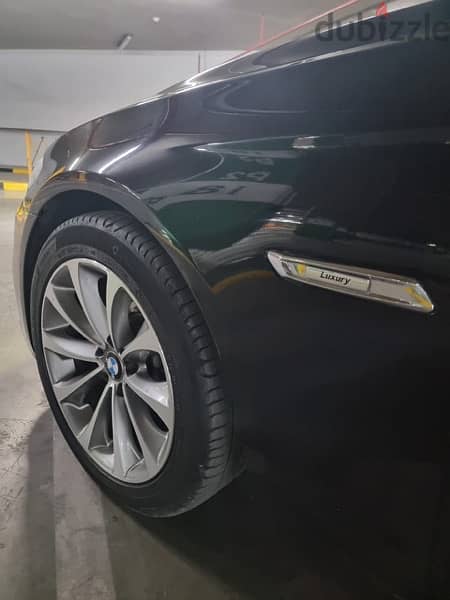 BMW 528i luxury الوحيده 2017بمصر 10