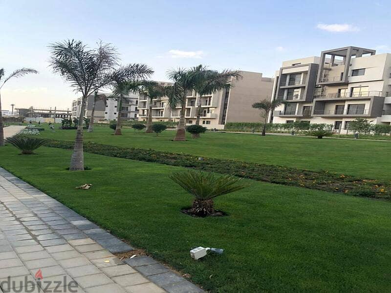 apartment 172 m fully finished ready to move , fifth square new cairo 5