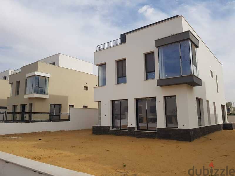 Standalone Villa 303m for sale under market price in Villette 7