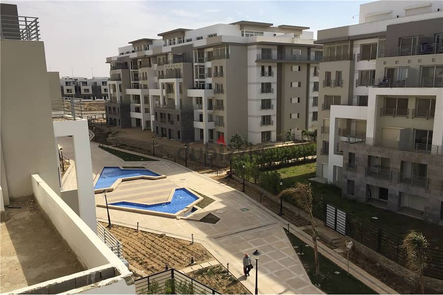 Ready Apartment 191m in Hyde Park New Cairo Landscape View with the lowest price 4